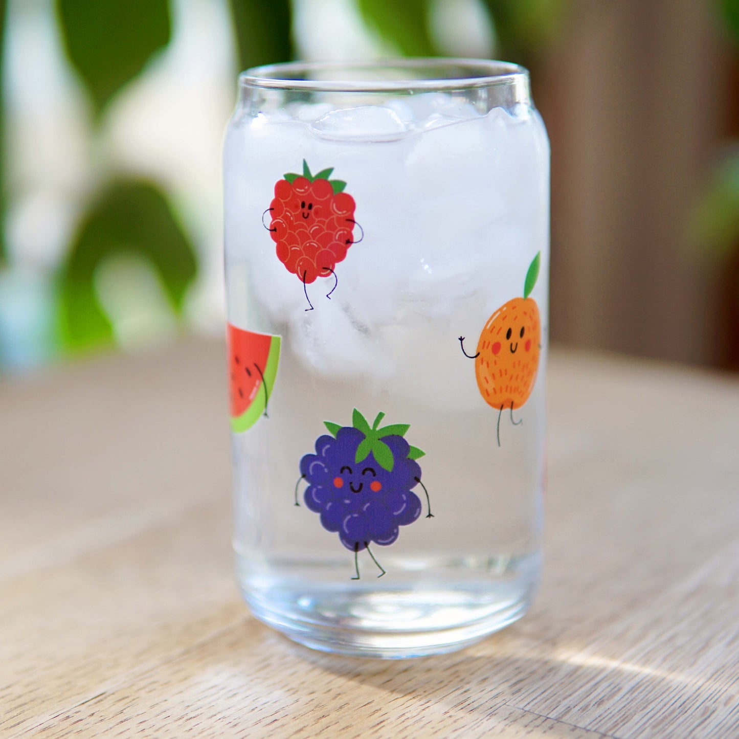 Fruity Friends Can Glass