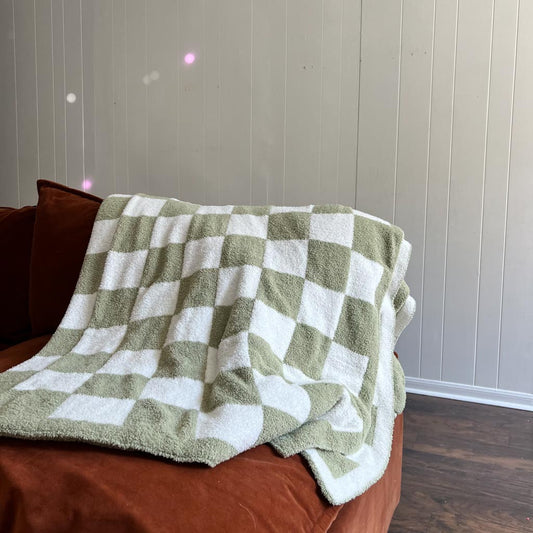 Matcha Oversized Checkered Throw Blanket